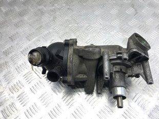Помпа водяная Audi S8