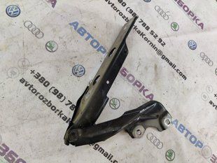 Петля капота 4G8823302D Audi A6