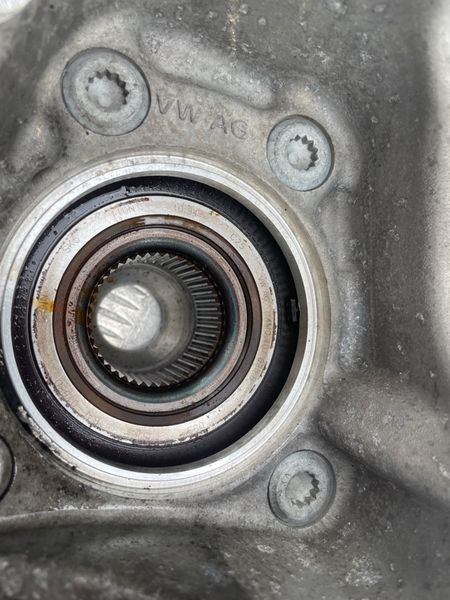 Поворотний кулак задній правий 4M0505432AF Audi Q7 Audi Q7, Audi Q8, Audi RS Q8, Audi SQ7, Audi SQ8