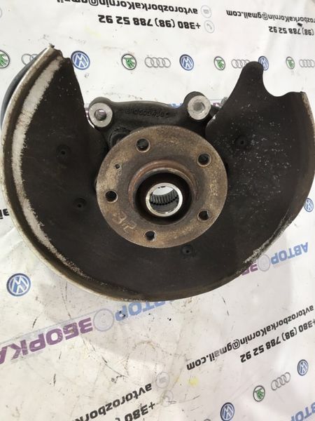 Поворотный кулак / Цапфа 8R0505432F Audi A7