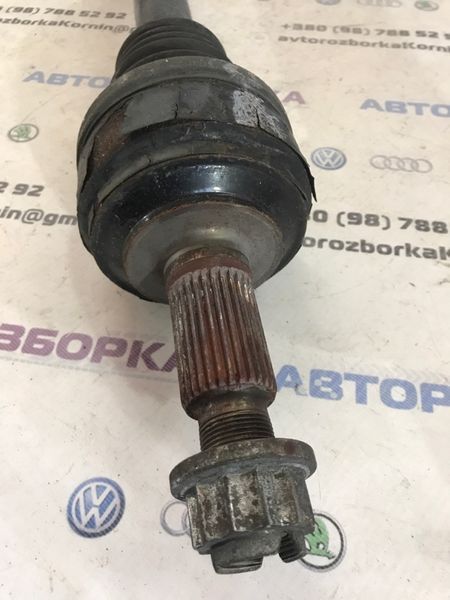 Піввісь 7L8501201B Audi Q7