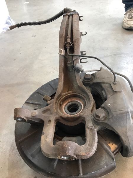 Поворотний кулак / цапфа 7L0407257A Volkswagen Touareg
