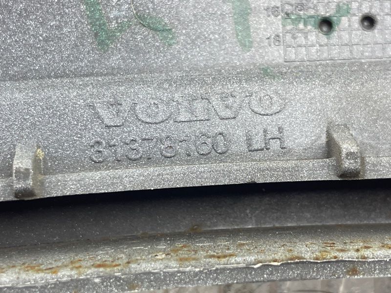 Розширювач / накладка арки крила 31378160 Volvo XC90