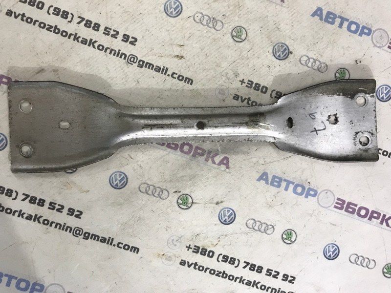Підсилювач тунелю 1K0804421C Volkswagen Passat