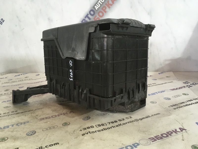 Піддон для акумулятора 3C0915443A Volkswagen CC