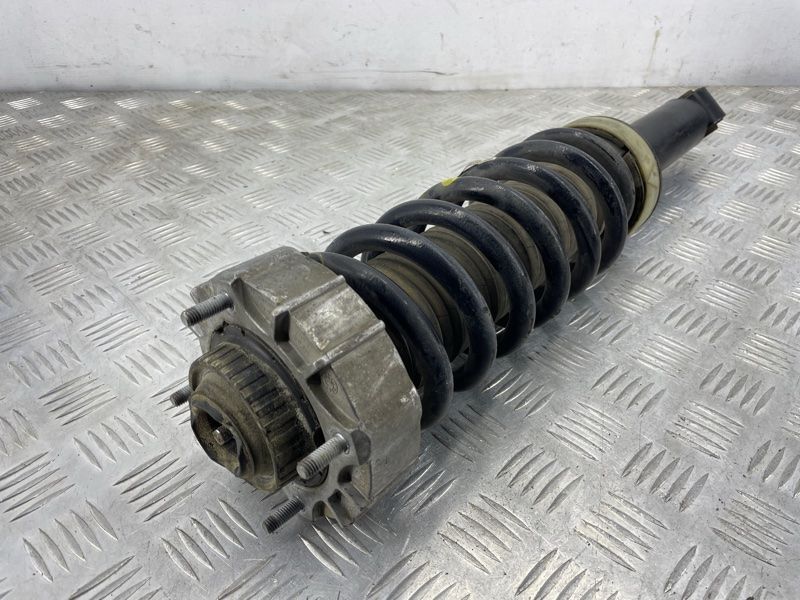 Стойка амортизатора в сборе с пружиной 7L8513029K Audi Q7