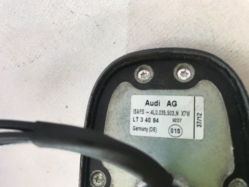 Aнтена плавник 4L0035503N Audi Q7