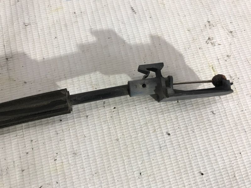 Трос капота 7P6823531 Volkswagen Touareg