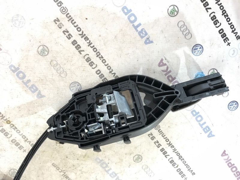 Ручка дверей зовнішня LJ6BS264B52AE Ford Escape