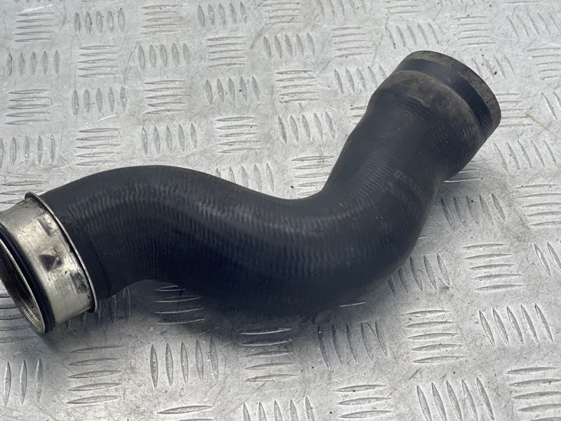 Патрубок интеркулера 3C0145832R Volkswagen CC