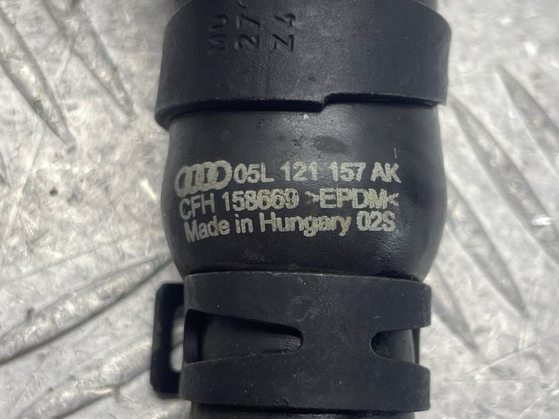 Трубка топливная 05L121157AK Audi A6