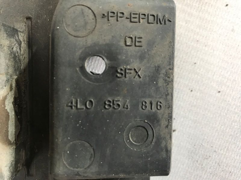 Бризковик 4L0854816 Audi Q7