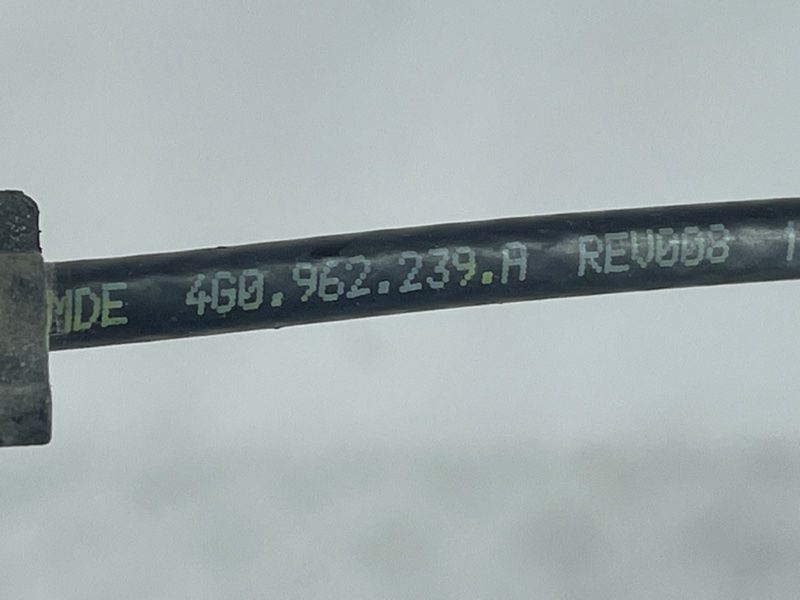 Провод датчика открывания двери багажного отсека 4G0962239A Audi A6