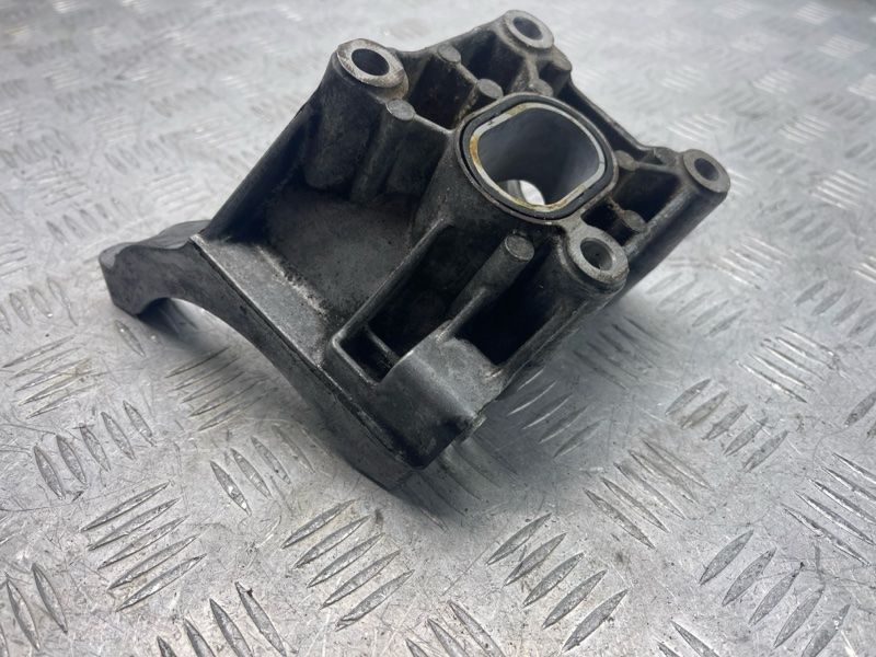 Кронштейн компресора кондиціонера 059145169AN Audi Q7