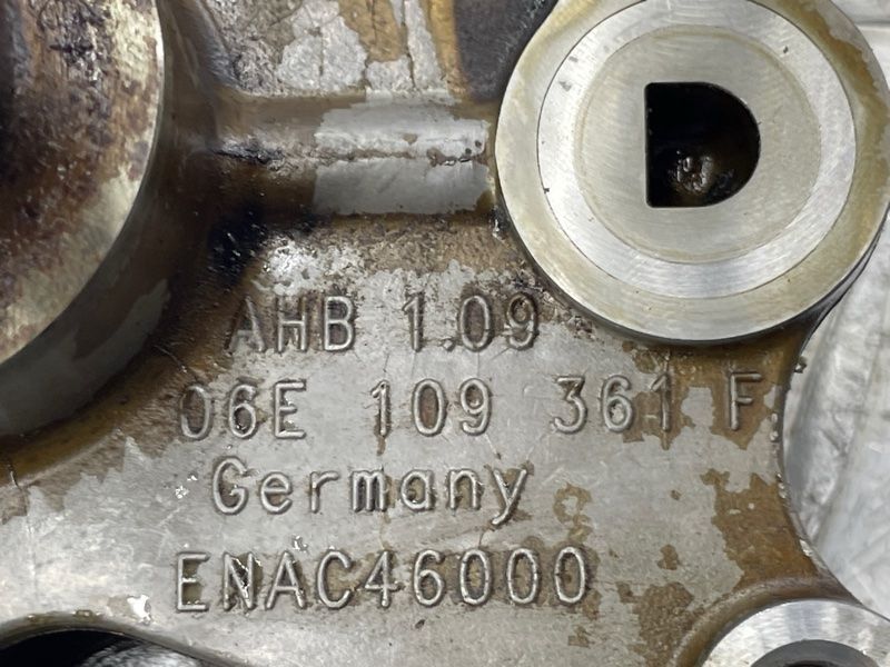 Шестерня 06E109570B Volkswagen Passat
