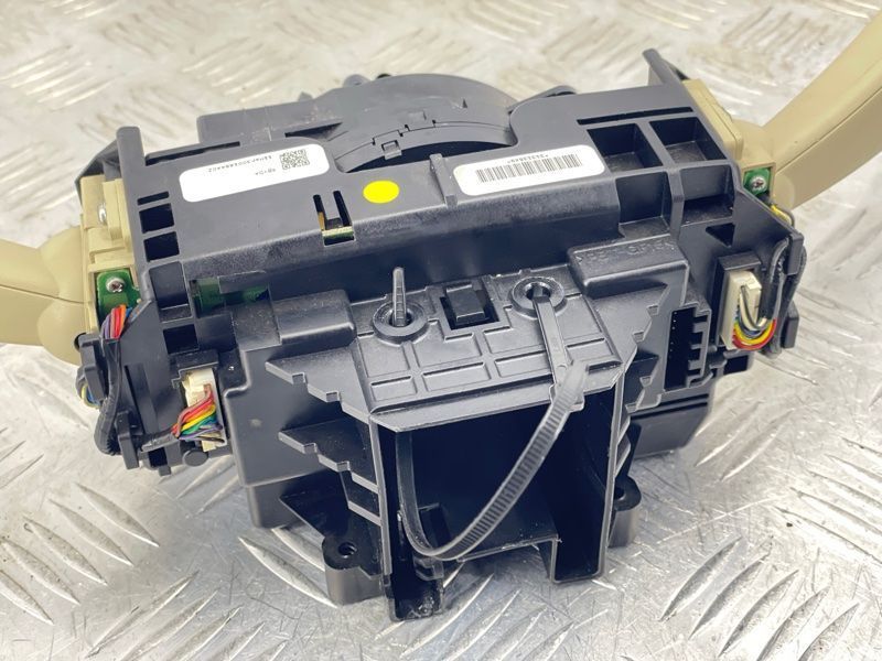 Блок подрулевых переключателей 31313849 Volvo XC60