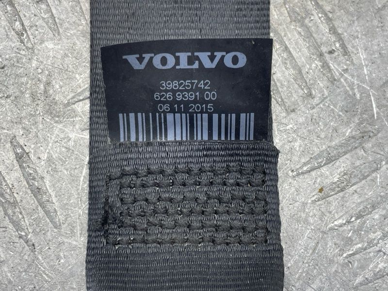 Ремінь безпеки 39825742 Volvo XC90