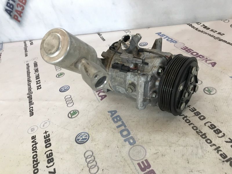 Компресор кондиціонера 926005CA0B Infiniti Q50