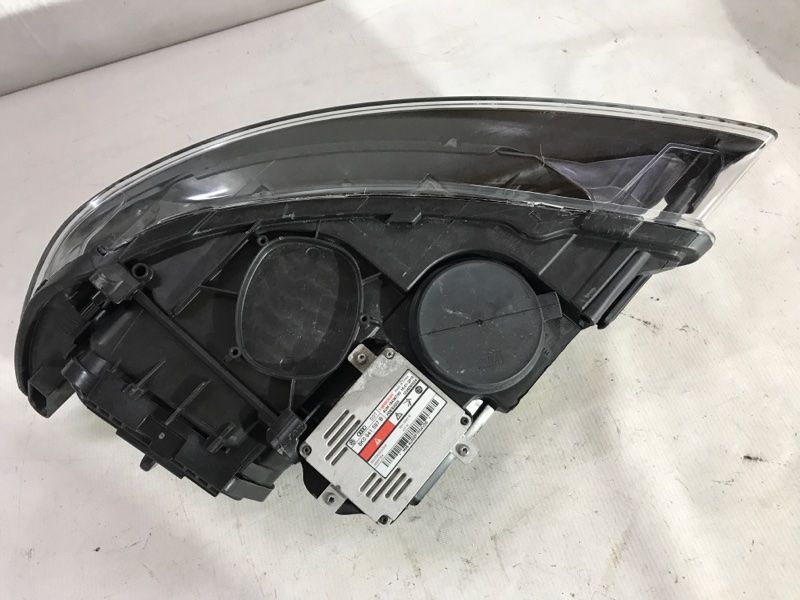 Фара ксенон права 4L0941004AK Audi Q7 Audi Q7