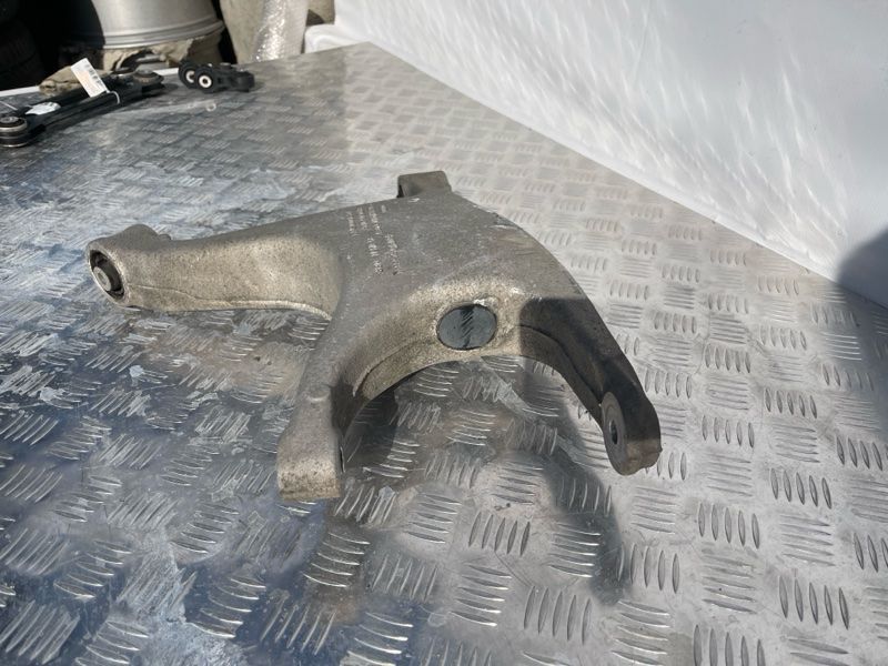 Важіль 8R0605312F Audi A6