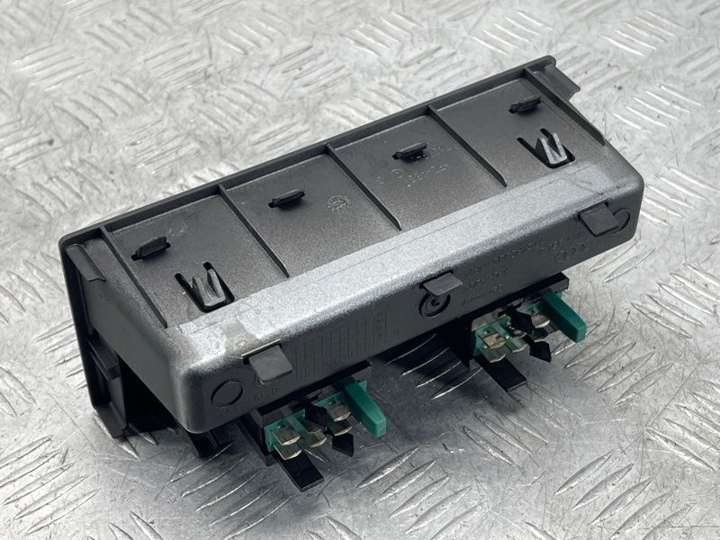 Блок керування підігрівом сидінь 4L0863351B Audi Q7