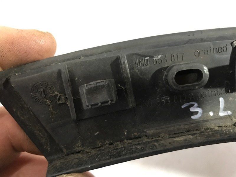 Расширитель / накладка арки крыла 4M08538174W3 Audi Q7