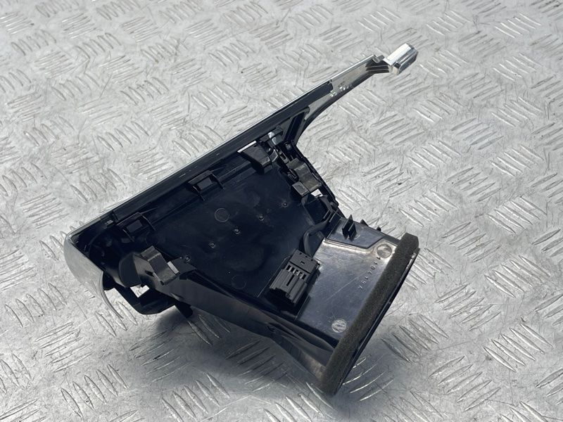 Дефлектор повітропроводу 4G1820901D6PS Audi A6