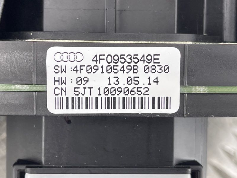 Блок підкермових перемикачів 4F0953549E Audi Q7