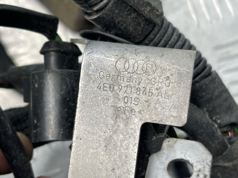 Проводка двигуна Audi Q7