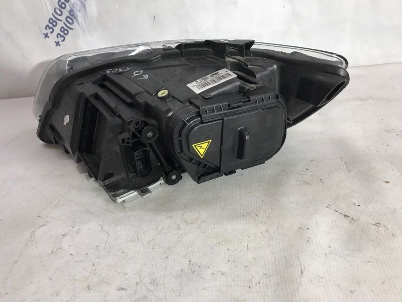Фара ксенон права 4L0941004AK Audi Q7 Audi Q7