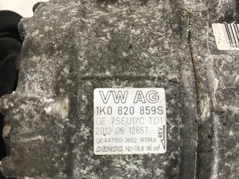 Компресор кондиціонера 1K0820859S Volkswagen CC