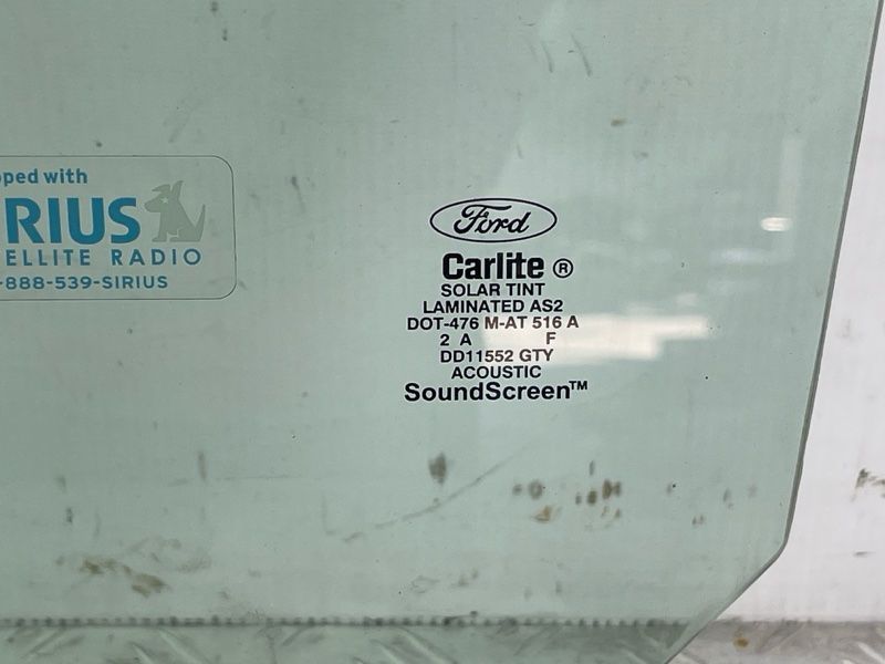 Скло дверей 8A8Z7421411B Ford Flex