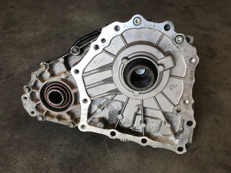 Роздаткова коробка 331004GA0A Infiniti Q50