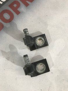 Петля двери 5N0831401 Volkswagen Tiguan