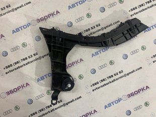Направляюча / кріплення / кронштейн бампера 30764698 Volvo XC60