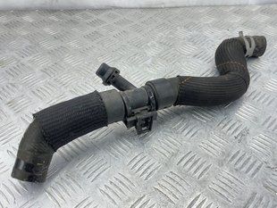 Патрубок системи охолодження F2GZ8B274DFE Ford Edge