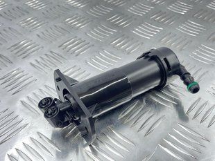 Форсунка омивача фар 4L0955102 Audi Q7