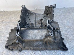 Поддон двигателя масляный верх 059103601CJ Audi A7