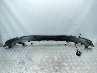 Направляюча заднього бампера 4M0807458 Audi Q7