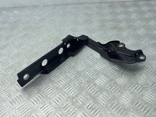 Петля капота 4G8823302C Audi A6