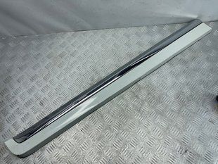 Накладка двери 31333816 Volvo XC60