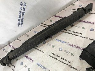 Абсорбер переднего бампера 17A807248D Volkswagen Jetta