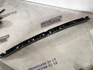 Направляюча заднього бампера 4G5807458A Audi A6