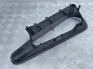 Дренаж для відведення води 31425363 Volvo XC90