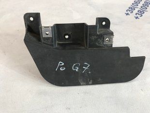 Брызговик 4L0854815 Audi Q7