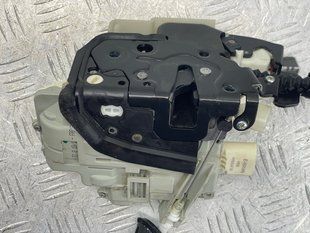 Замок передней двери 4G1837016B Audi A7