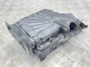 Повітрозабірник Volvo XC90