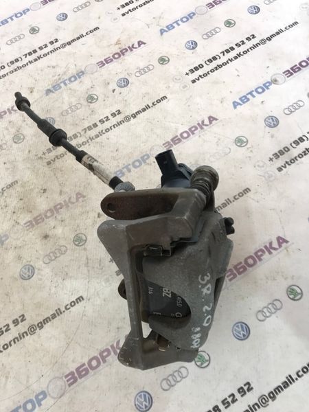 Суппорт тормозной 4G0615415D Audi A6