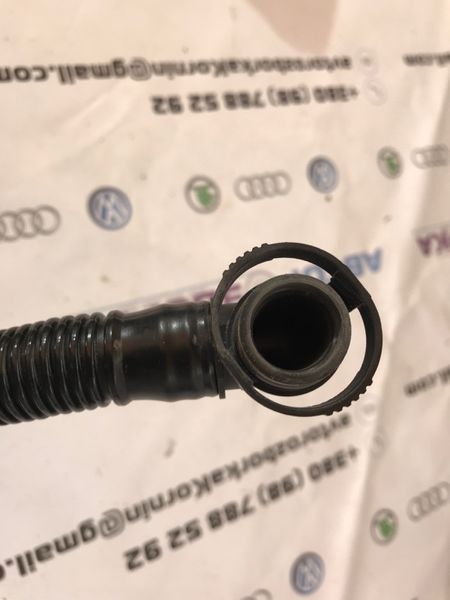 Трубка дренажна 1K0129637D Volkswagen CC