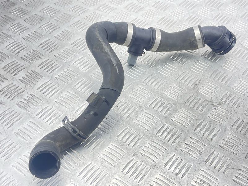 Шланг ОЖ с быстроразъемной муфтой 7P6122051G Volkswagen Touareg